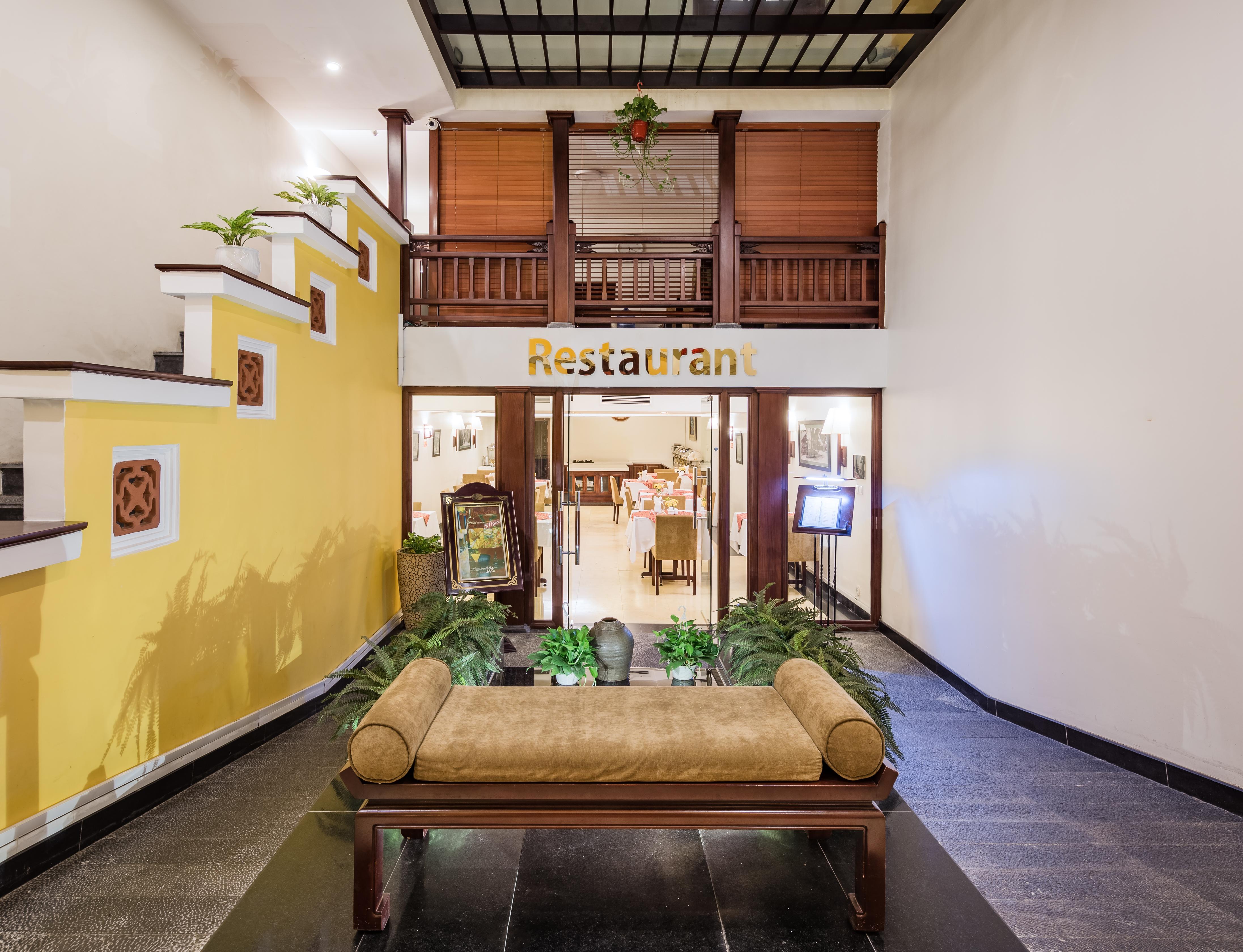 La Dolce Vita Hotel Hanoi Esterno foto