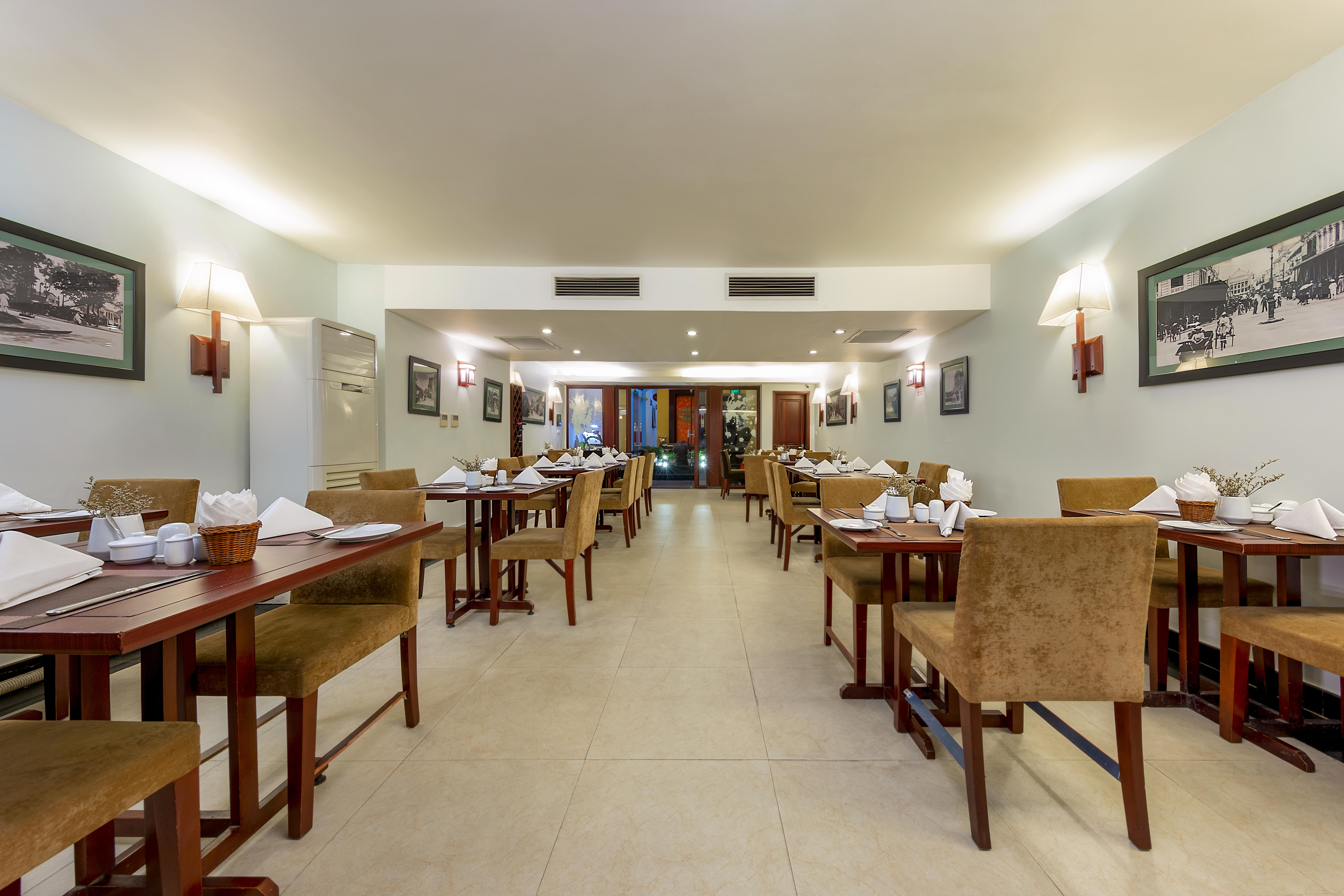 La Dolce Vita Hotel Hanoi Esterno foto